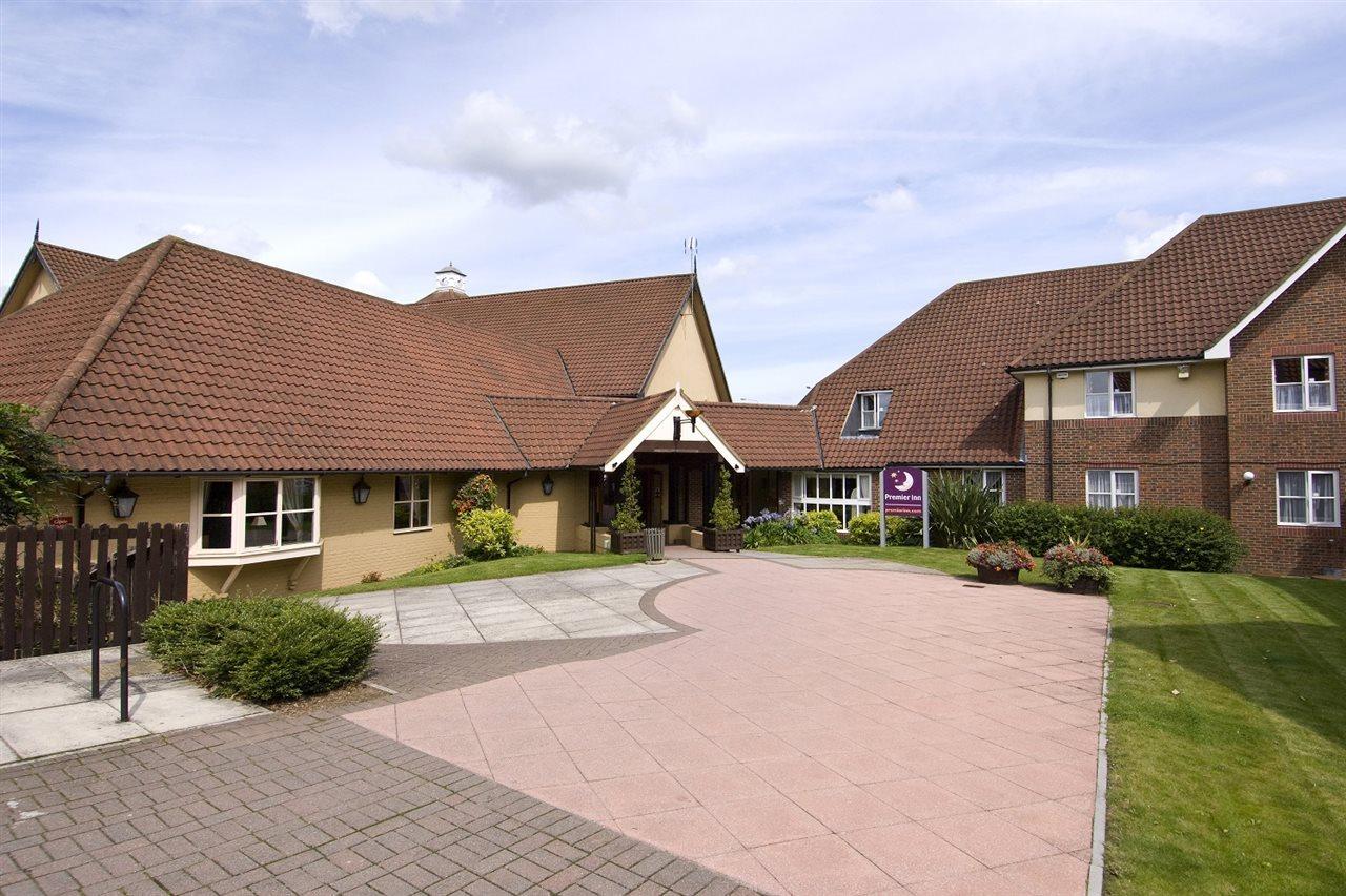 Premier Inn Bristol East Emersons Green Coalpit Heath Exterior photo